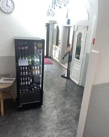 Luebecker Hof Отель Линебург