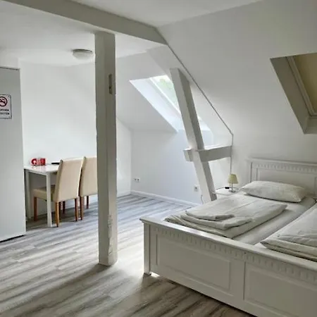 Hotel Lubecker Hof 2*